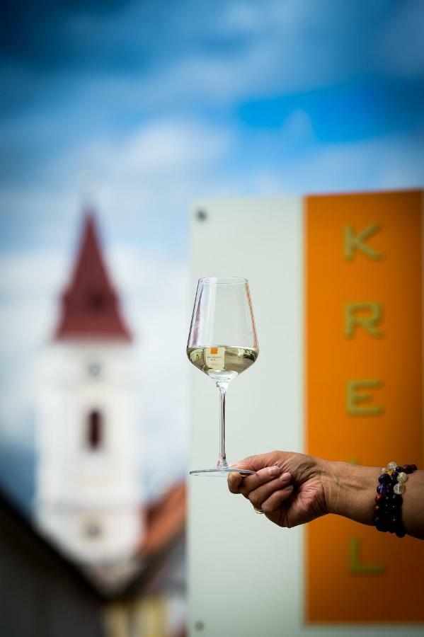 Weingut Familie Krell Hotel Mitterretzbach Kültér fotó